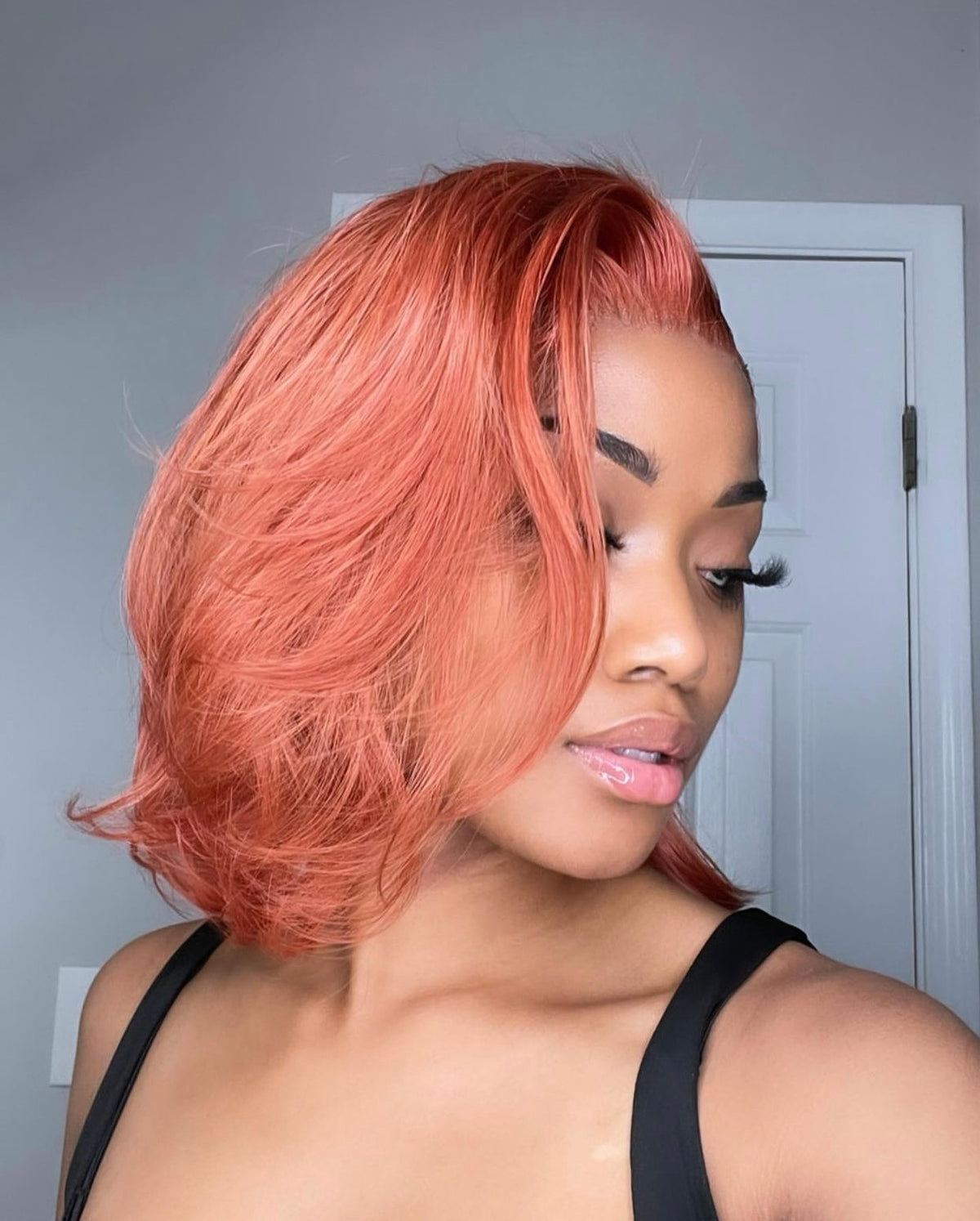 Color BOB GLUELESS ‏Lace front UNIT photo 5